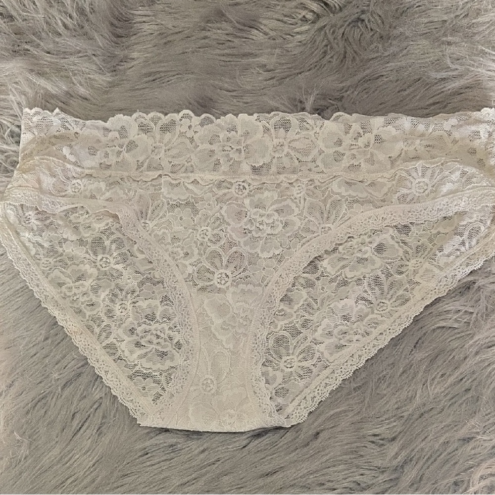 Victoria's Secret Lace Panty - White